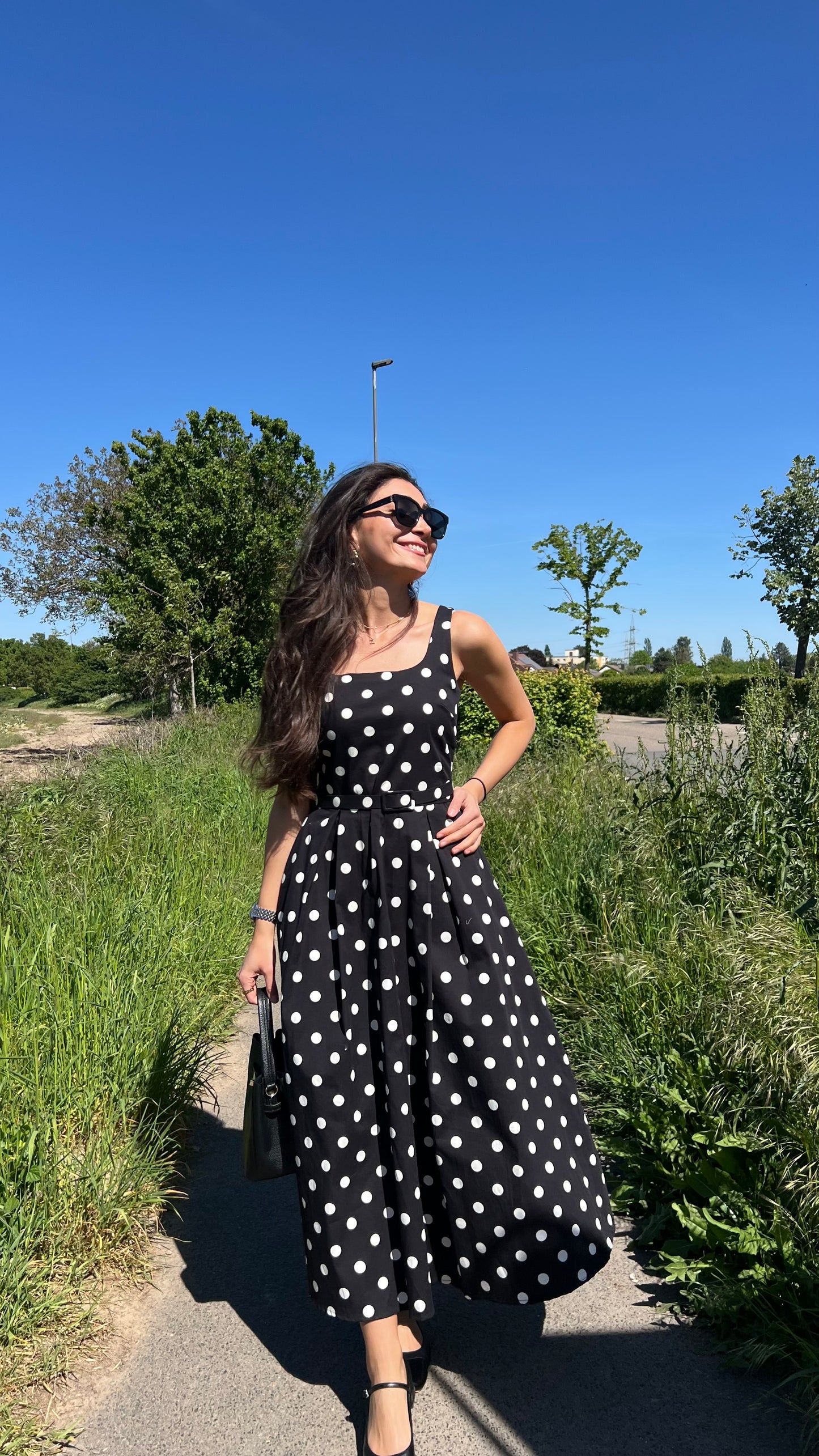 Polka-Dot Kleid mit Gürtel