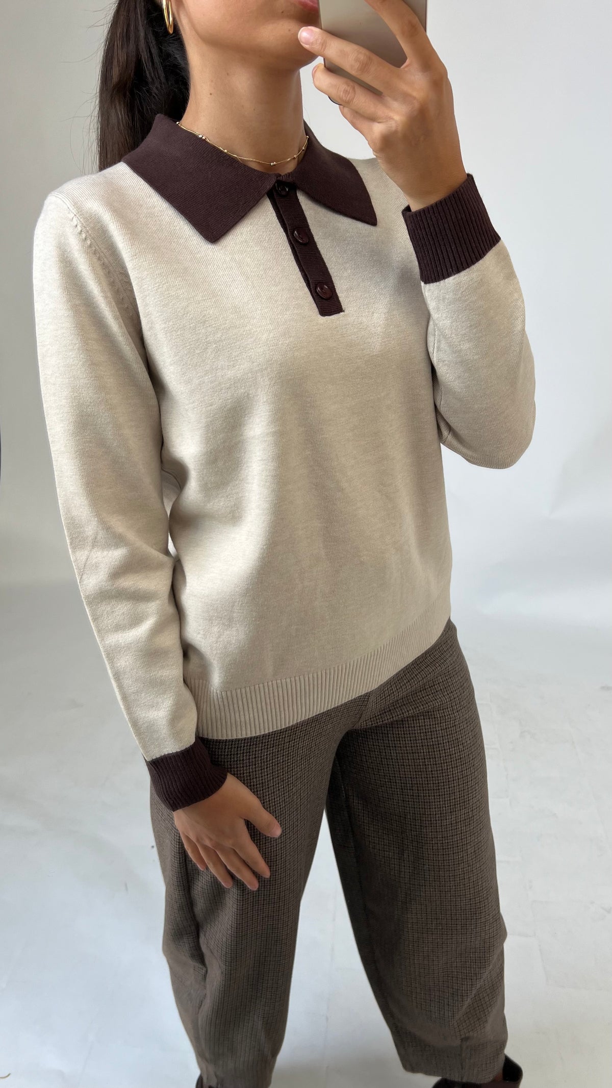 Contrast Collar Knit