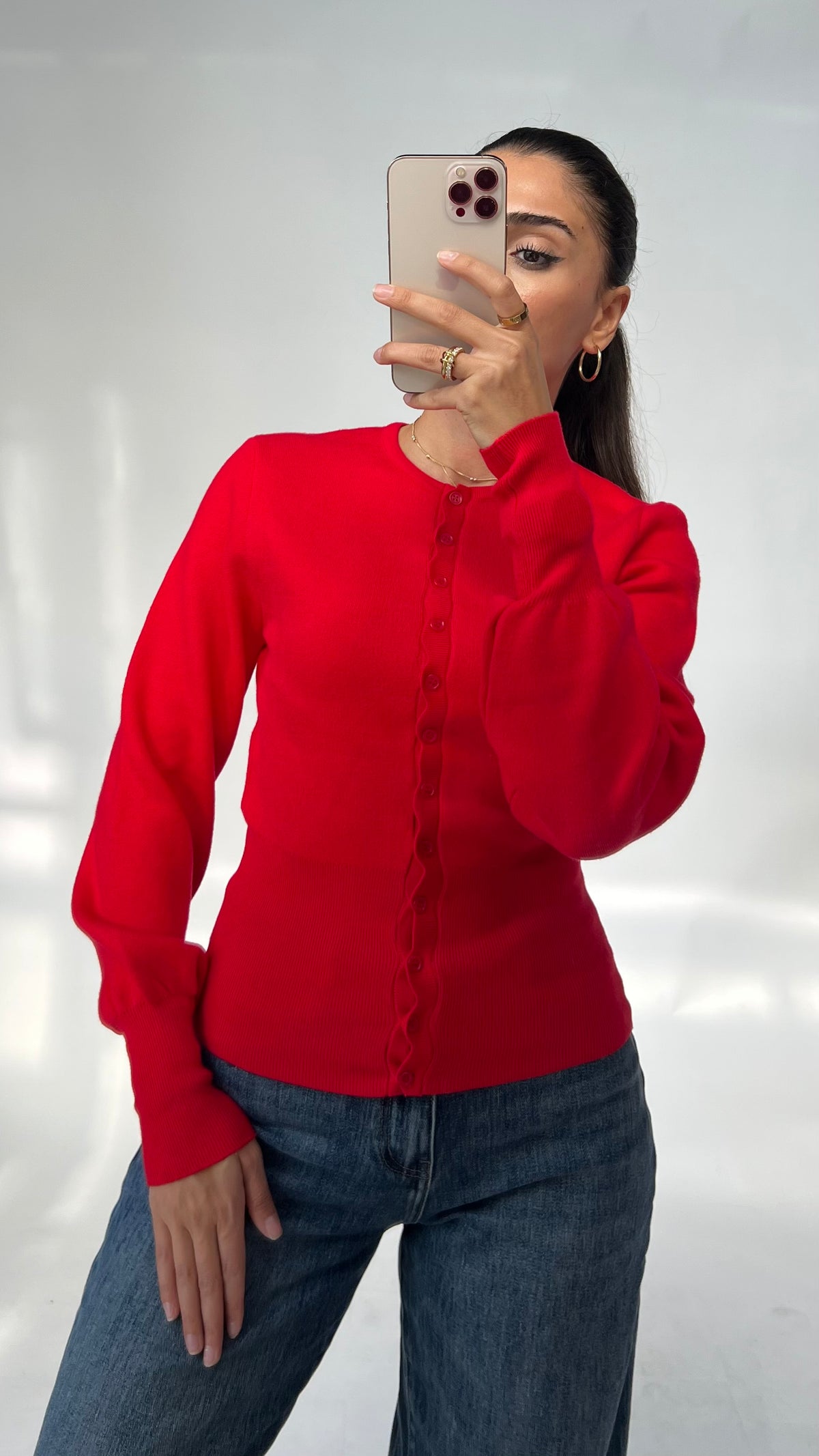 Feinstrick-Cardigan mit tailliertem Saum