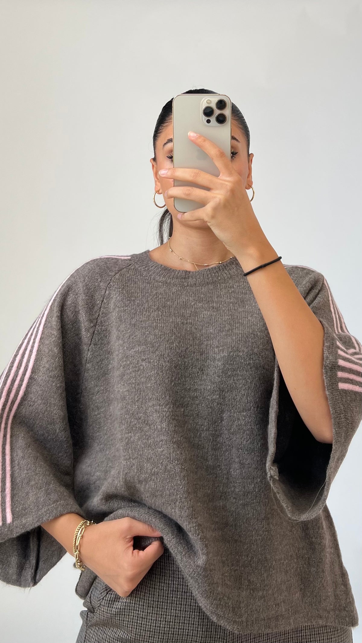 Oversize Strickpullover mit Kontraststreifen
