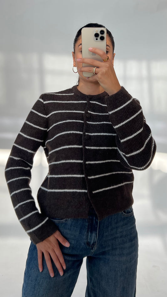 Gestreifter Strickcardigan
