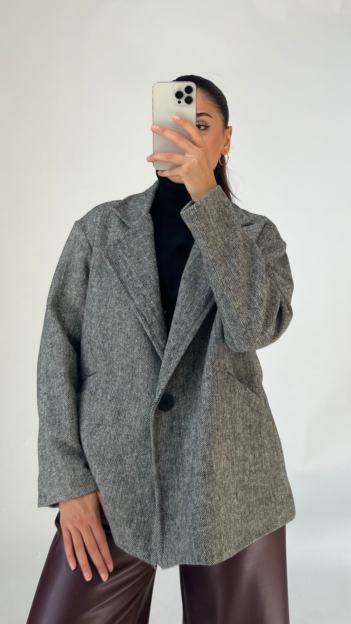 Oversize Blazer mit Leo-Futter & Brosche