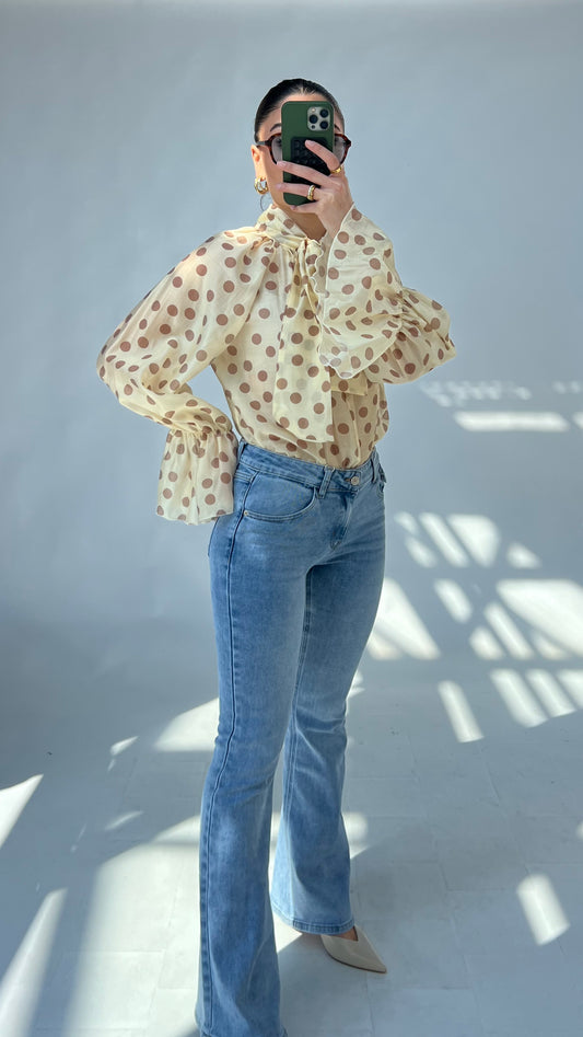 Polka Dot Bluse – Große Punkte