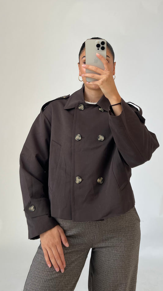 Kurzer Trenchcoat