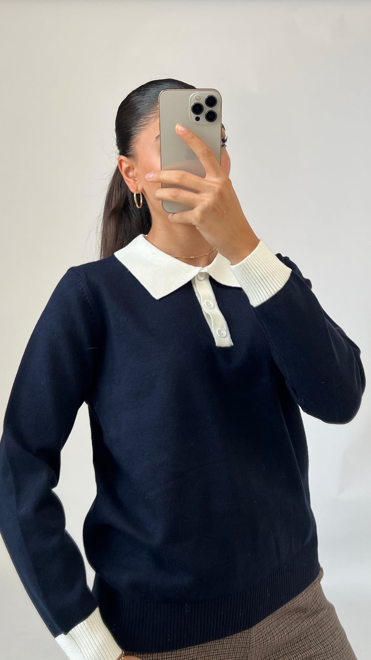 Contrast Collar Knit