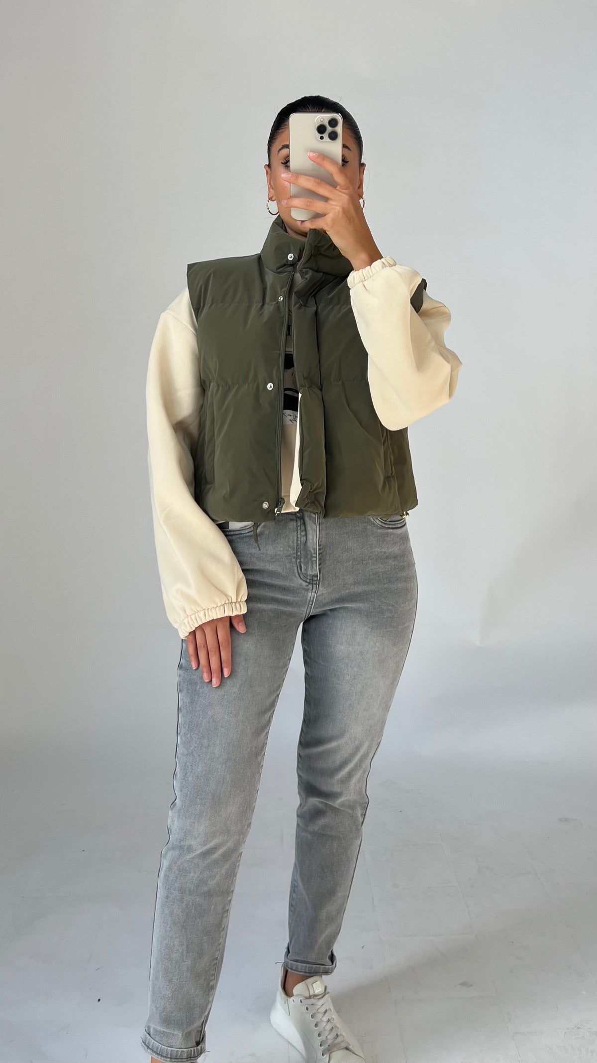 Mom-Fit Stretch Jeans