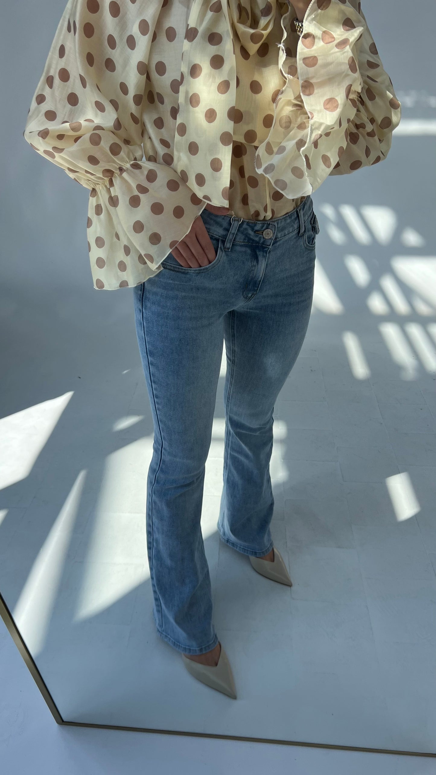 Slim Flared Jeans