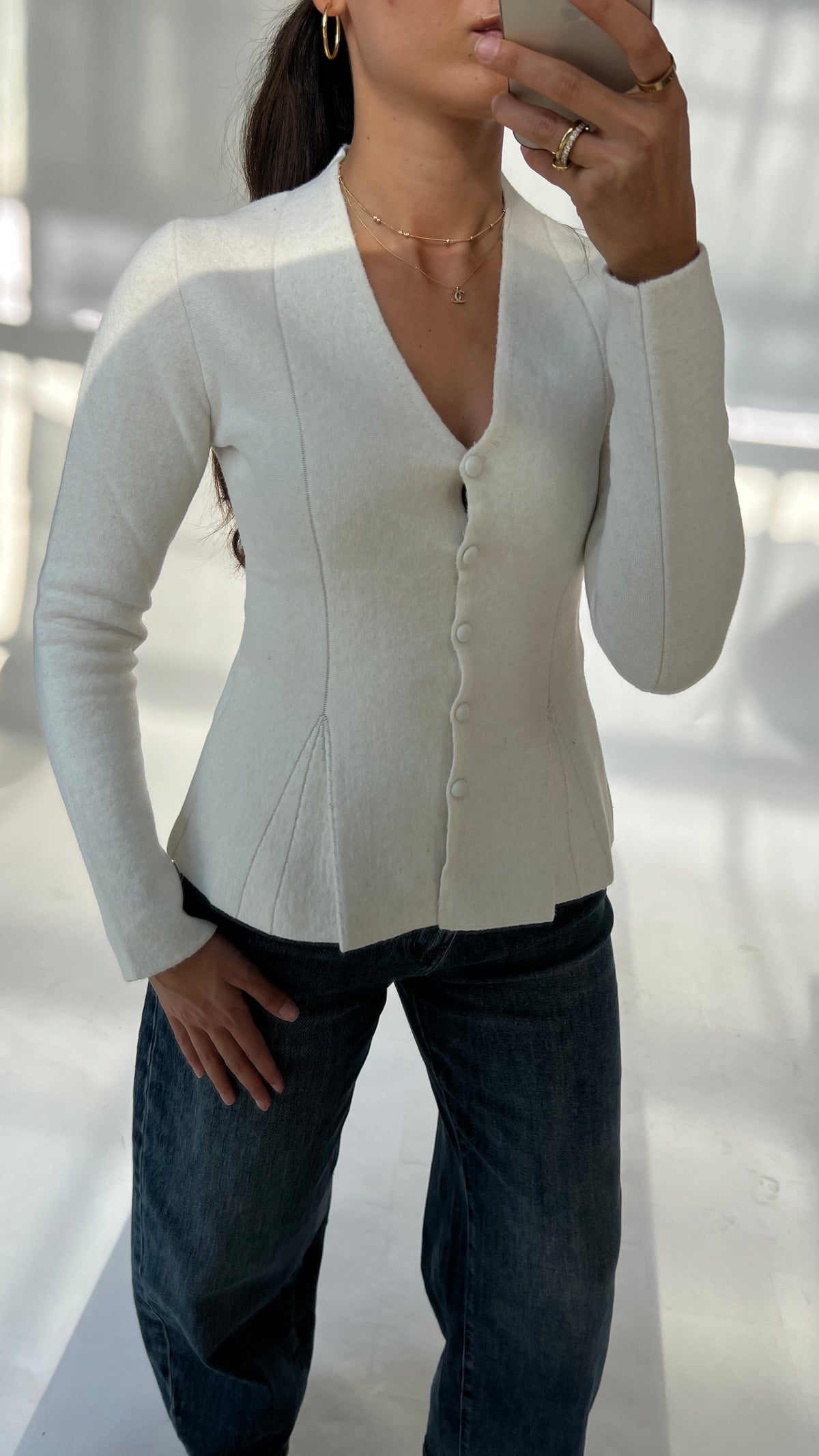 Femininer Strickcardigan mit V-Ausschnitt