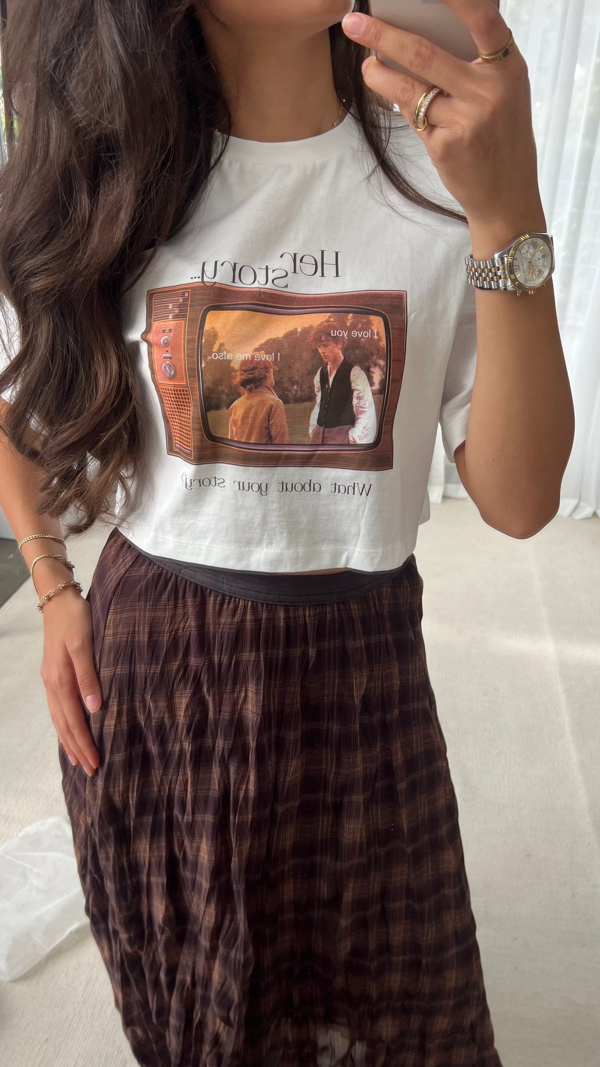 Weißes Crop T-Shirt mit Retro-Print