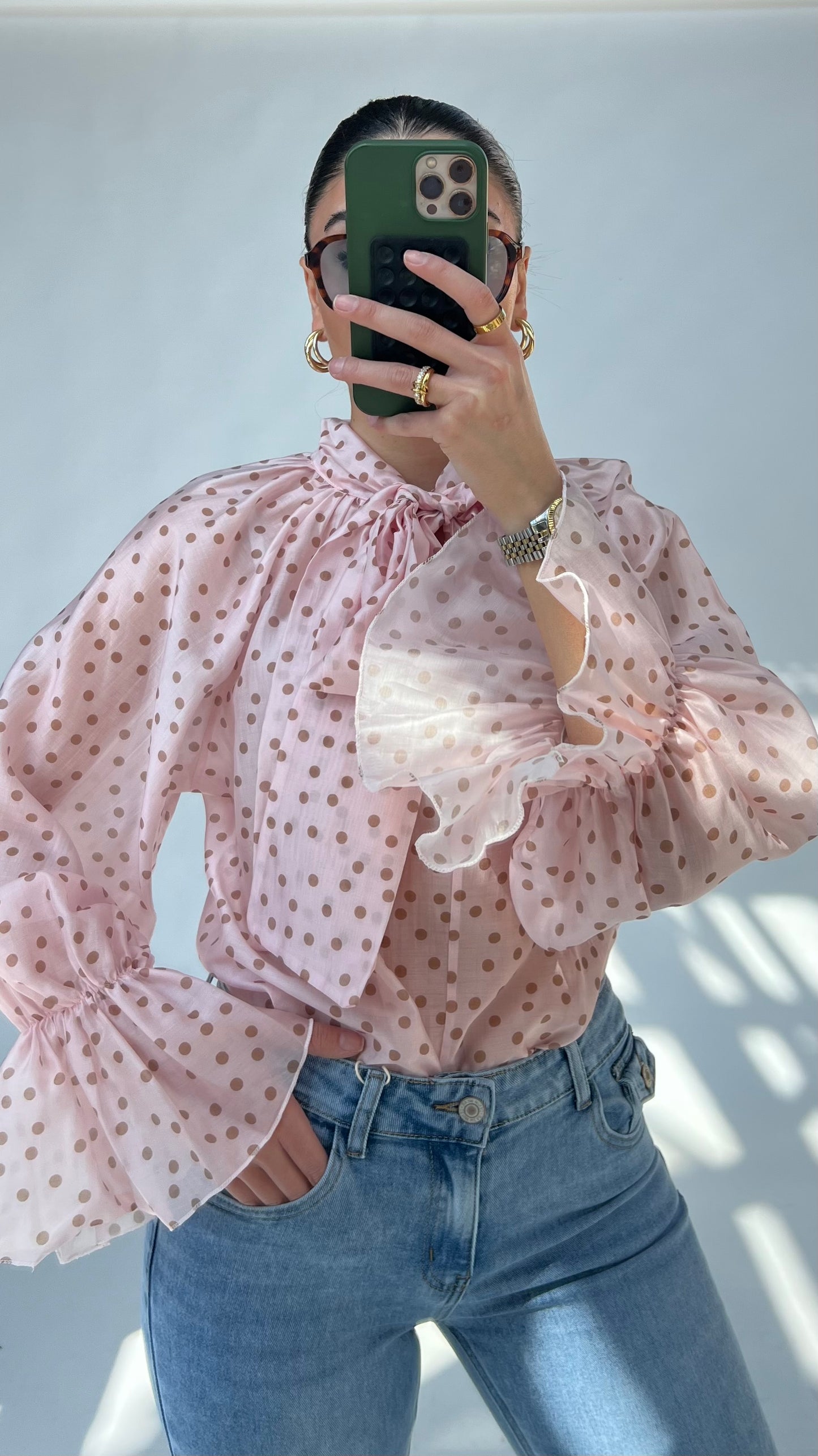 Polka Dot Statement-Bluse