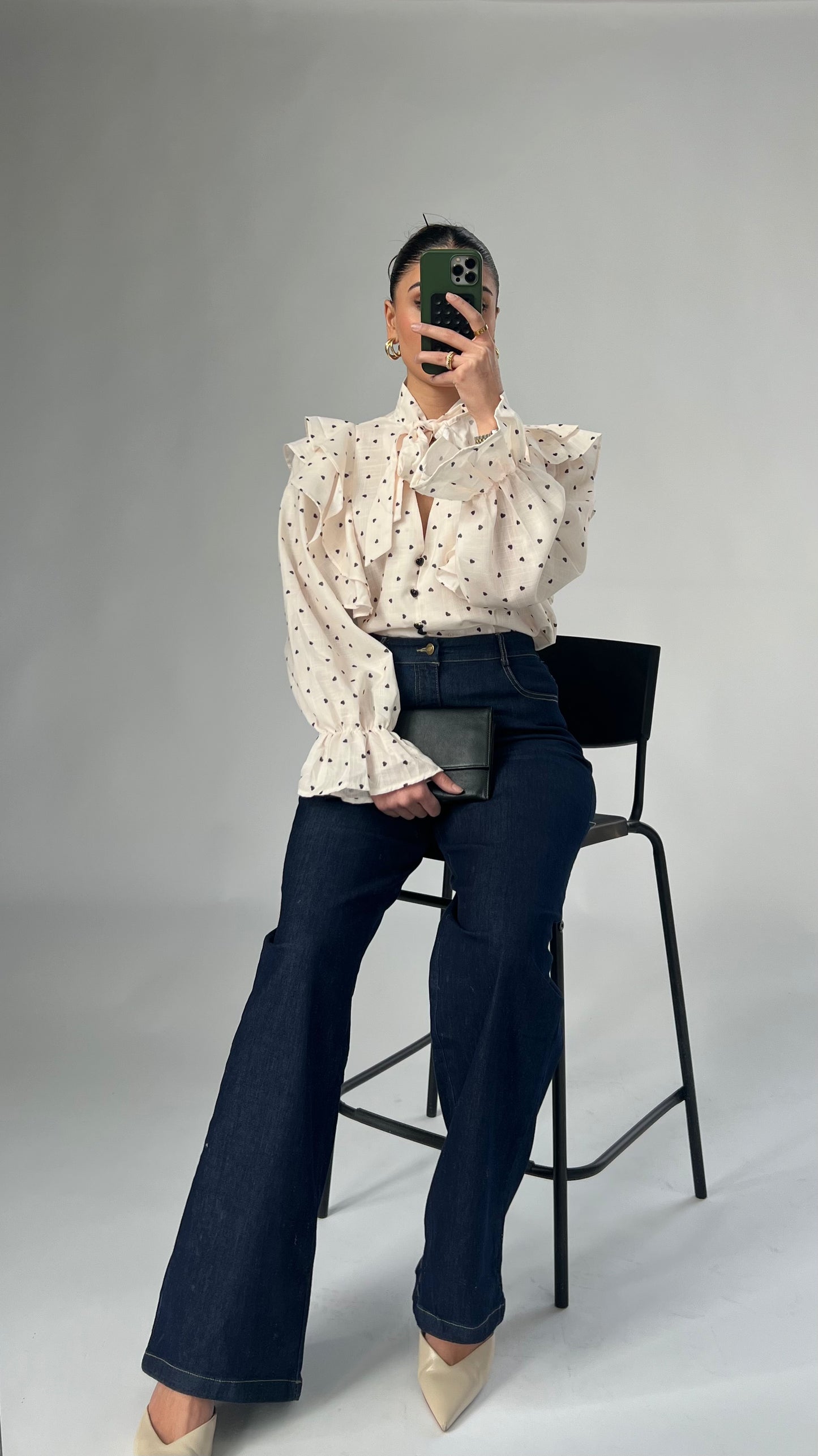 Herz-Bluse mit Schleife