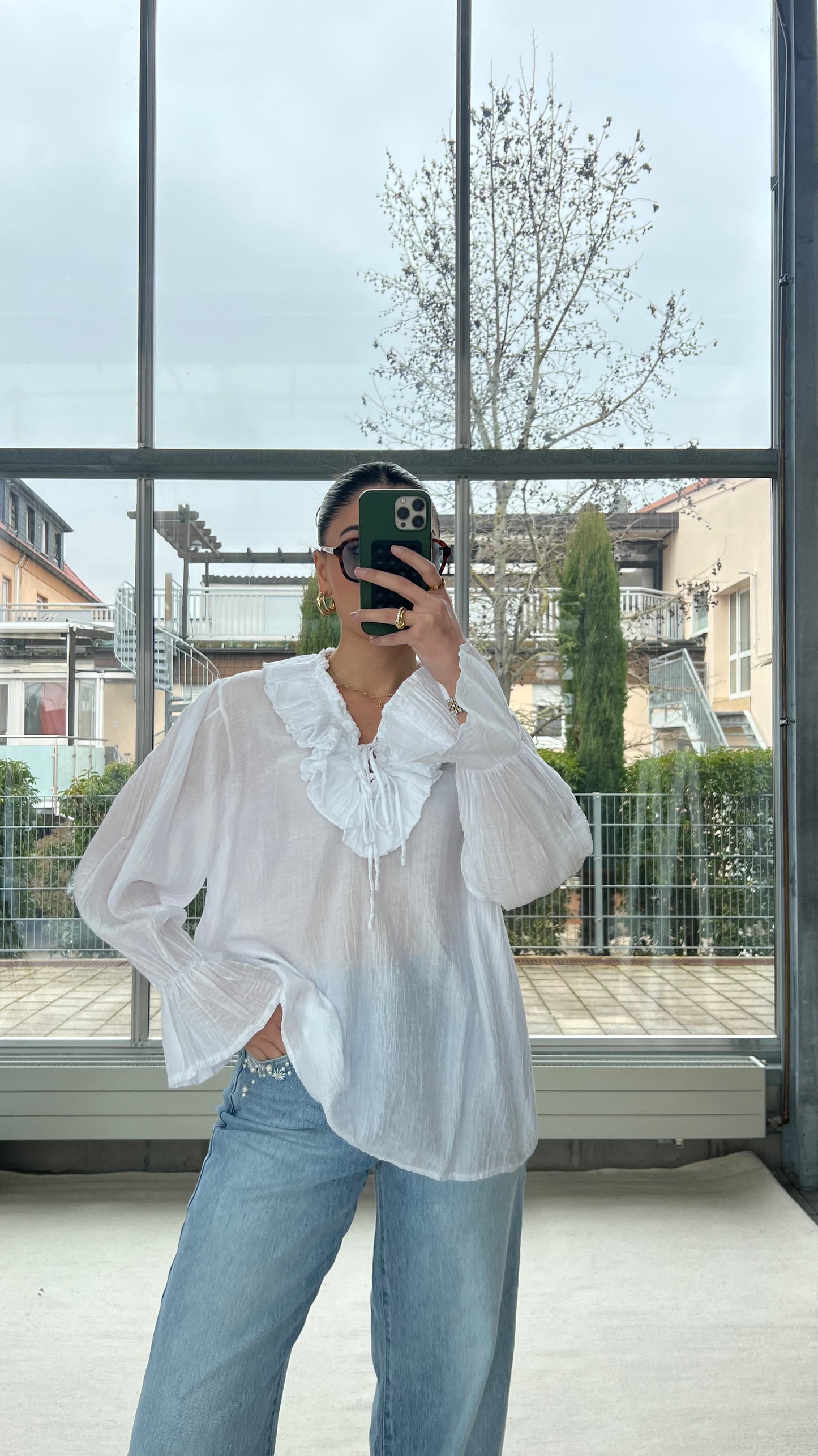 Leichte Rüschen-Bluse